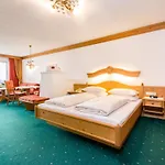 Hotel Moserhof 4*