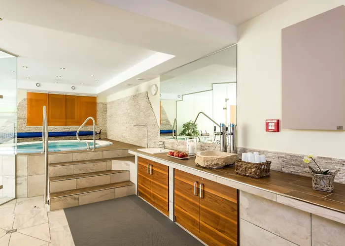 Отель Moserhof 4*