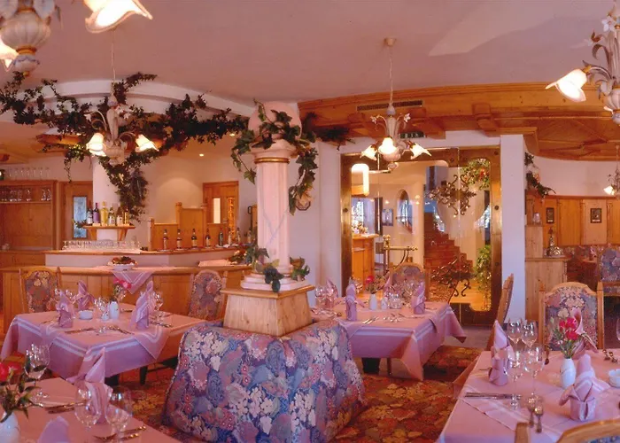 Отель Moserhof 4*