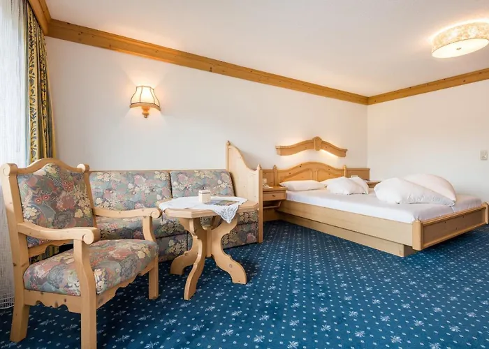 Moserhof فندق 4*